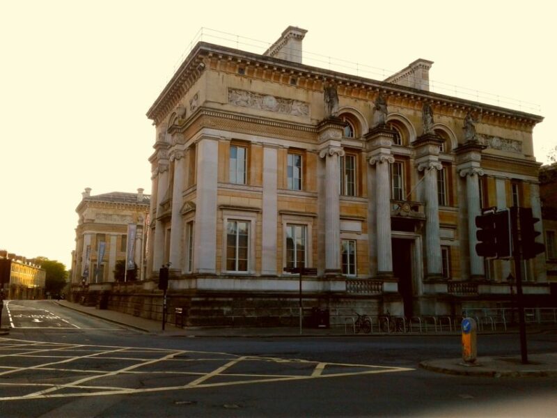 Oxford: Inspector Morse Lewis Endeavour Small Group Tour - Characters and Creators