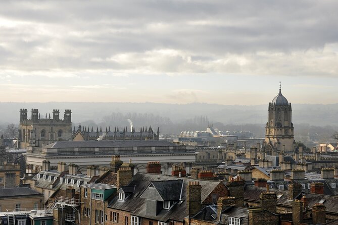Oxford: Official CS Lewis and JRR Tolkien Walking Tour - Literary Significance of Oxford