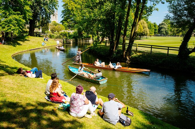 Oxford Private Day Trip From London – Colleges, History & British Lunch Included - Prestigious Universities and Landmarks
