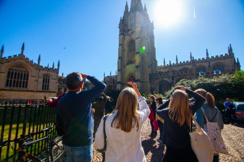 Oxford: Private Walking Tour With University Alumni Guide - Customizing the Experience