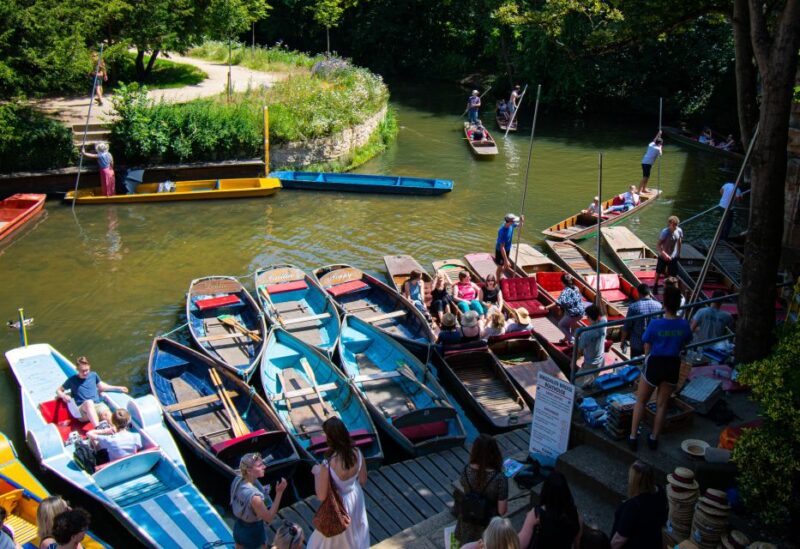 Oxford: Punting Tour on the River Cherwell - Highlights