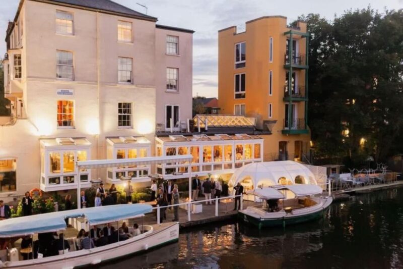 Oxford: River Cruise With 3-Course Meal - Key Points