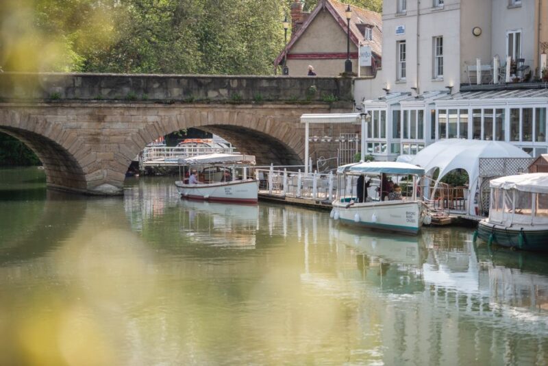 Oxford: River Cruise With 3-Course Meal - Accessibility Information
