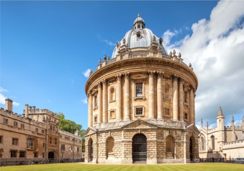 Oxford Scavenger Hunt and Sights Self-Guided Tour - Map and Navigation