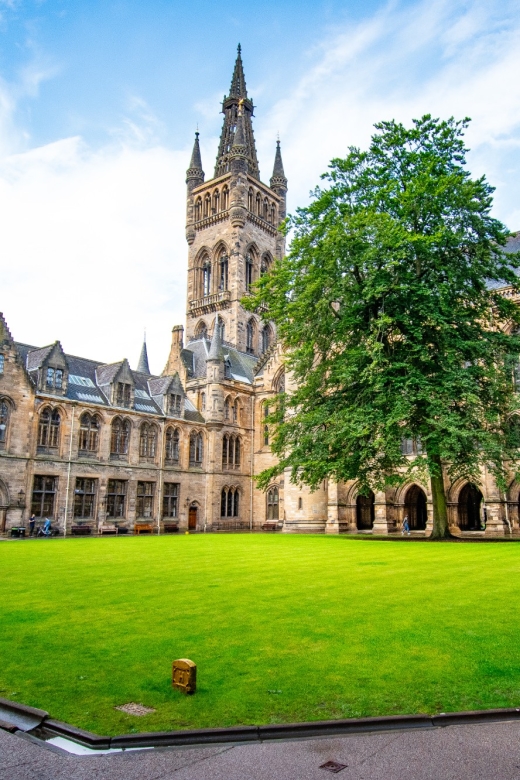 Oxford: Self-Guided Highlights Scavenger Hunt & Tour - Navigating the City