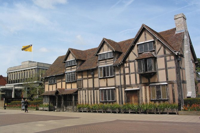 Oxford, Shakespeare Country & Warwick Castle Private Tour - Experience Warwick Castle