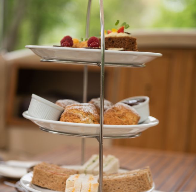 Oxford: Sightseeing River Cruise With Afternoon Tea - Cruise Highlights