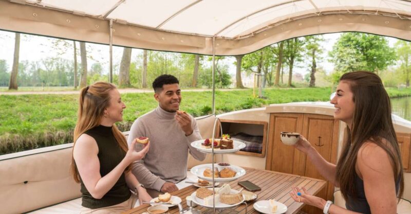 Oxford: Sightseeing River Cruise With Afternoon Tea - Accessible Cruise Details