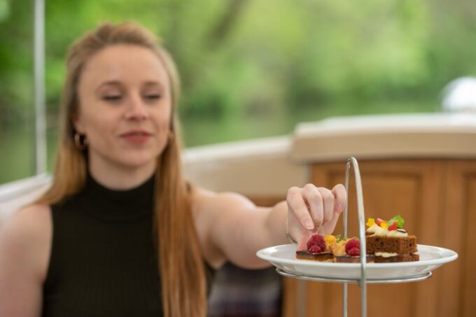 Oxford: Sightseeing River Cruise With Afternoon Tea - Recap