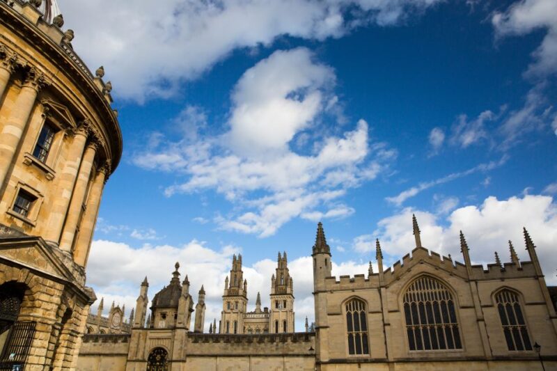 Oxford: Simply Oxford University Walking Tour - Tour Inclusions
