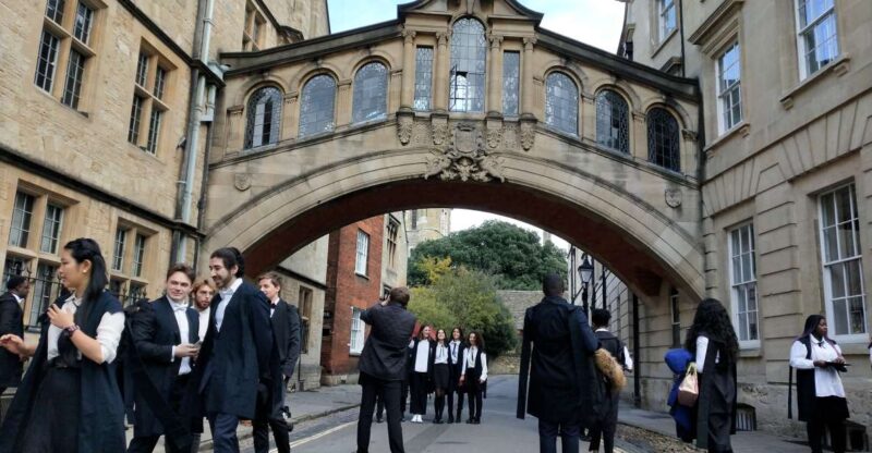 Oxford: University Tour for Prospective Students - Meeting Point for the Tour