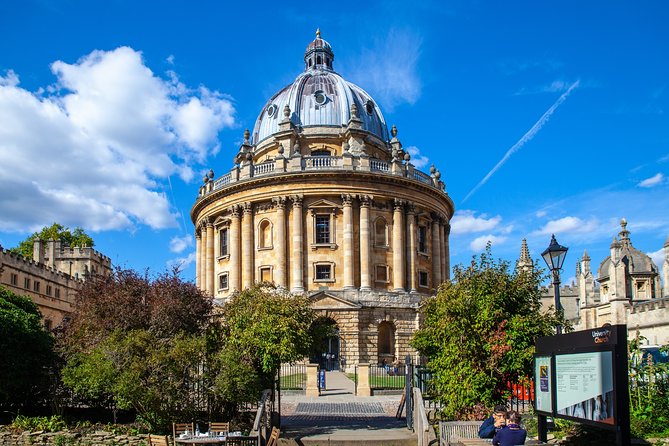 Oxford University Walking Tour in Spanish - Meeting Details