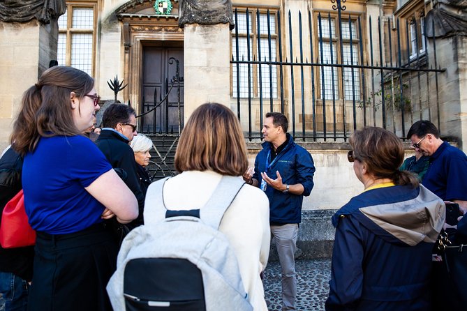 Oxford University Walking Tour in Spanish - Physical Fitness