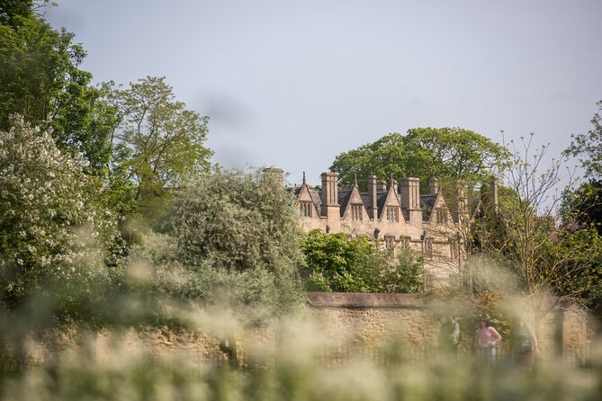 Oxford University Walking Tour With Afternoon Tea - Afternoon Tea Experience