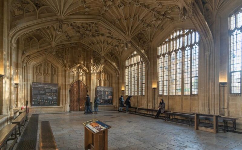 Oxford: University Walking Tour With Christ Church Visit - Tour Led by Oxford Student