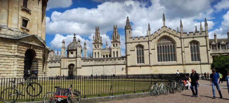 Oxfords Literary Legends and Landmarks A Self-Guided Tour - Key Points