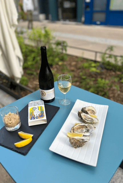 Oyster and White Wine Tasting in the Heart of Montmartre - Tasting Details