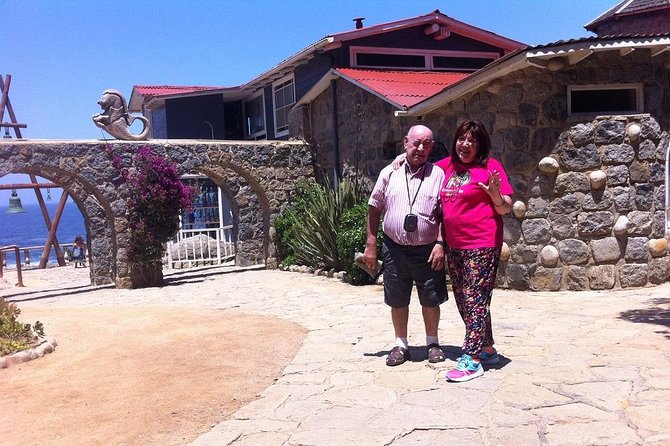 P. Neruda Museums: Isla Negra-La Sebastiana & Lunch F Valparaiso - Visiting La Sebastiana