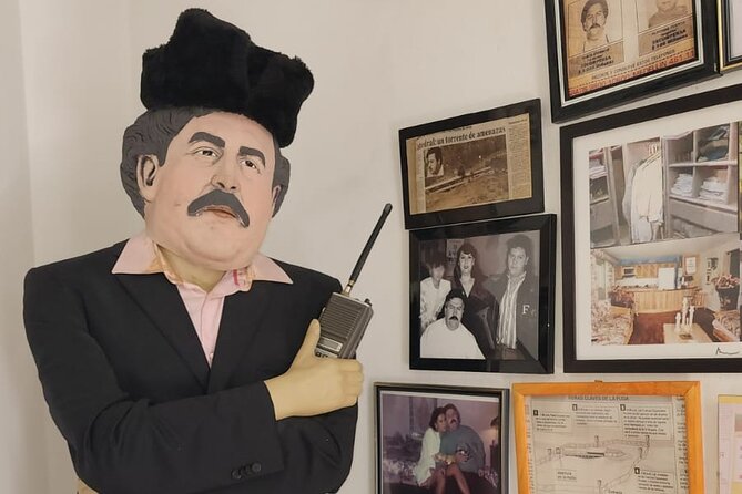 Pablo Escobar Shared Tour in Medellín. Economic and Historical. - Key Points