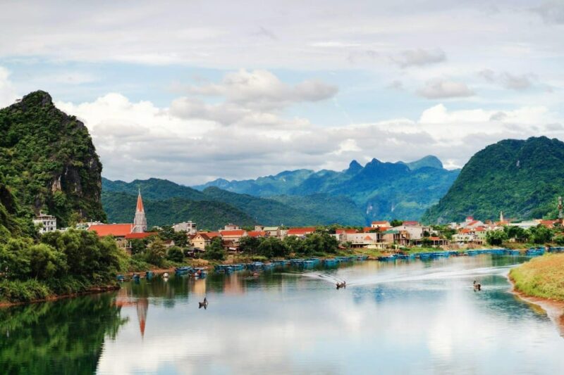 PACKAGE PHONG NHA 2 DAY 1 NIGHT (GROUP TOUR) FROM DONG HOI - Day 1 Afternoon