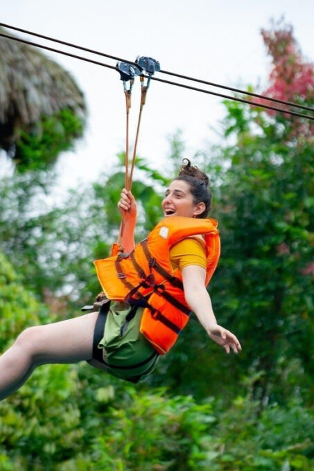 PACKAGE PHONG NHA 2 DAY 1 NIGHT (GROUP TOUR) FROM DONG HOI - Day 1 Dinner