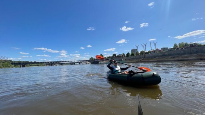 Packrafting Kayaking Guided Tour Vistula River Warsaw Poland - Meeting Location and Arrival
