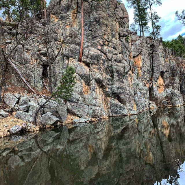 Pactola Lake: Private Kayak or Paddleboard Experience - Frequently Asked Questions