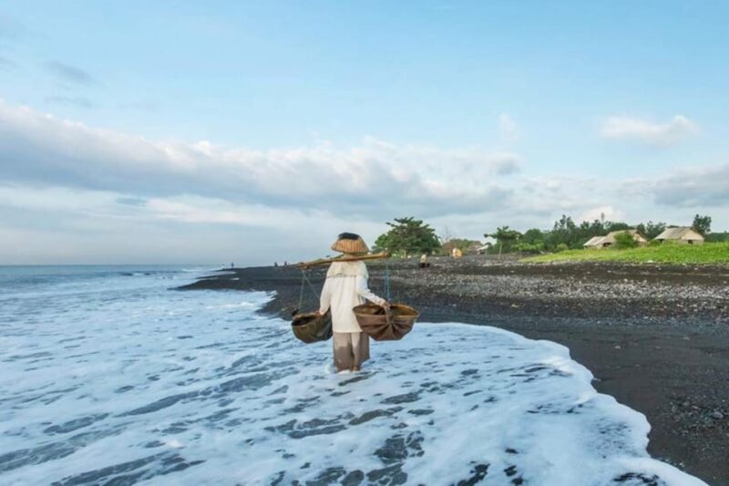 Padangbai: Jepun Beach Snorkeling - Snorkeling Experience