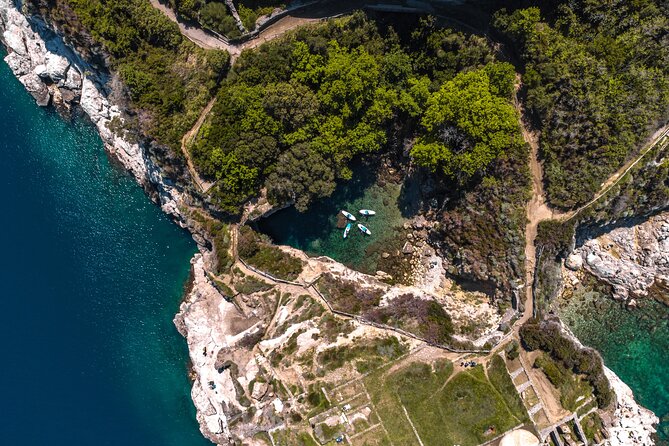 Paddle Boarding Tour From Sorrento to Bagni Regina Giovanna - Meeting Point and Pickup