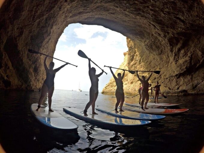 Paddle Surf Course - Included Amenities