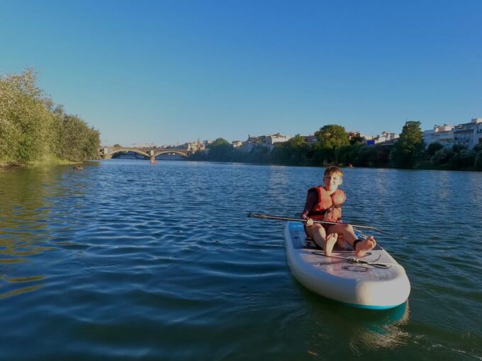 Paddle Surf Tour: Historic Seville, Triana and La Cartuja - Meeting Point and Location