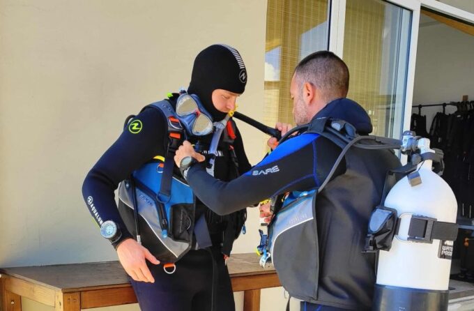 PADI Open Water Course at Messinia - Participant Restrictions and Requirements