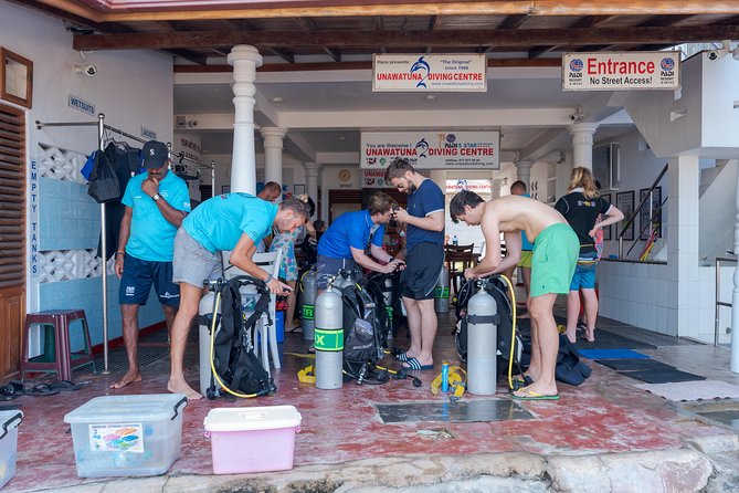 PADI Scuba Diver Course - Meeting and Pickup