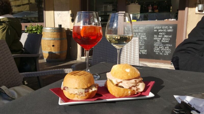 Padova: Guided Spritz Walk - Unique Food Pairings