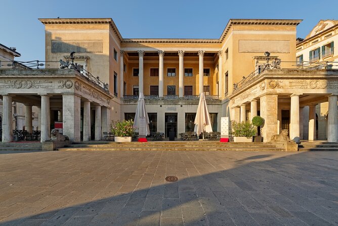 Padova Scavenger Hunt and Sights Self-Guided Tour - Tour Features
