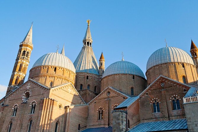 Padua City Sightseeing Walking Tour of Must-See-Sites With Local Guide - Exploring Paduas Iconic Piazzas