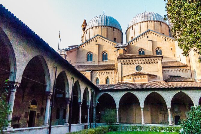 Padua Scavenger Hunt and Highlights Self-Guided Tour - Navigating the World City Trail App