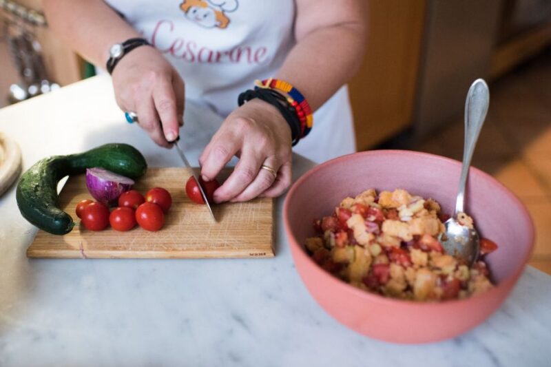 Padua: Vegetarian Cooking Class at a Locals Home - Pricing and Reservation