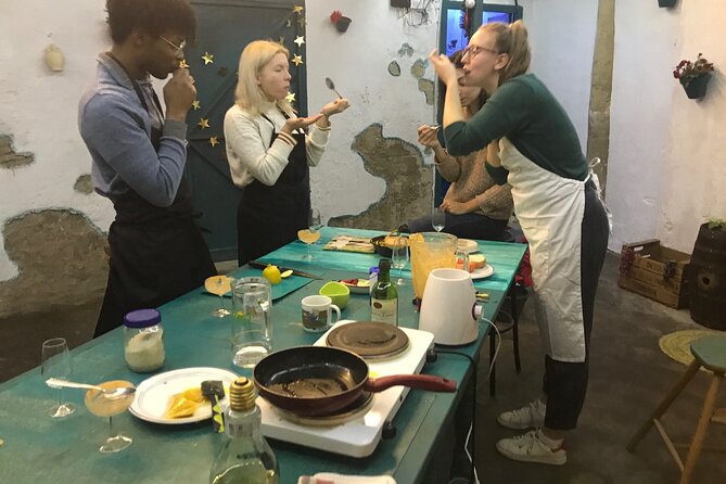 Paella and Salmorejo 2-Hour Cooking Class in Córdoba - Infant Policy