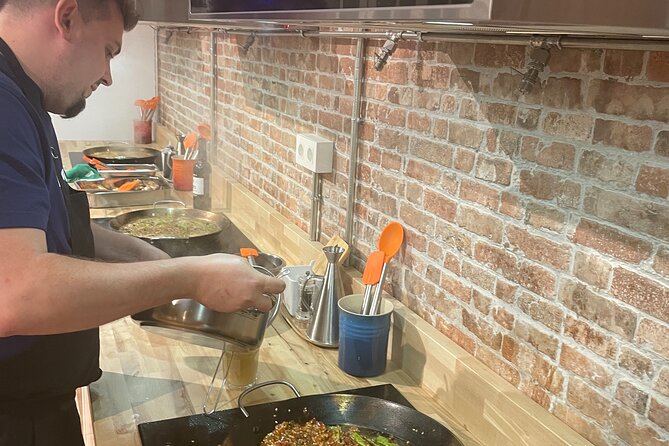 Paella Cooking Class (with Basque Sangria) in Bilbao - Overview of the Paella Cooking Class