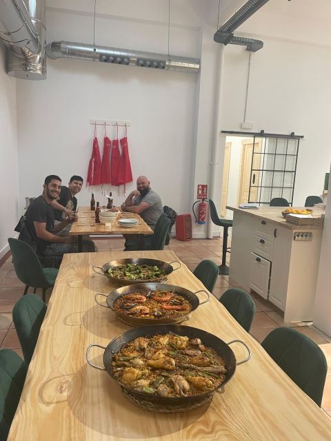 Paella Cooking Class With Sangria in Bilbao - Recipes and Apron Included