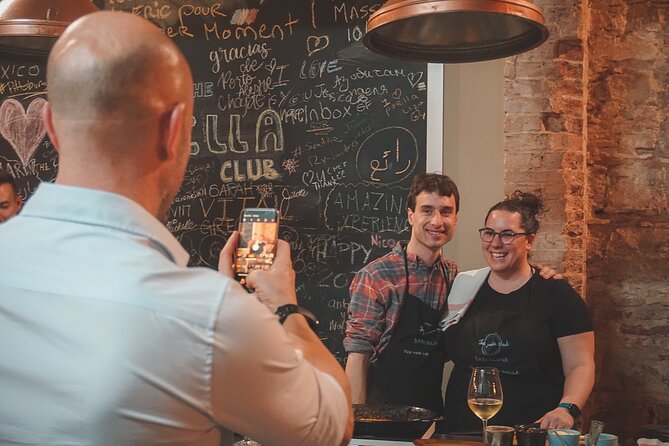 Paella Experience and Bottomless Wine in Barcelona - Five-Course Meal and Drinks