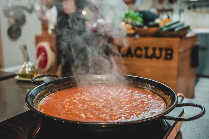 Paella Experience and Bottomless Wine in Barcelona - Exploring Barcelonas Culinary Heritage