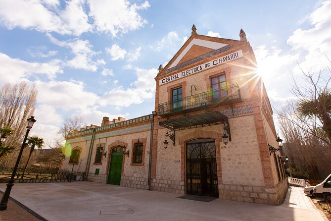 Paella, Olive Oil, Wine & Relax in Rural Estate Outside Madrid - Key Points