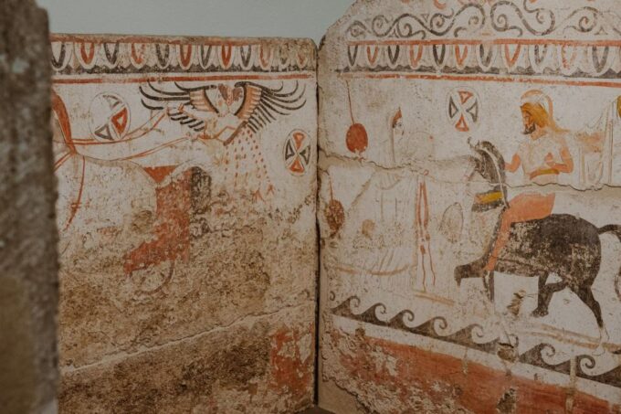 Paestum Archaeological Tour: 3-Hour Private Exploration - Discovering the Renowned Tomb of the Diver