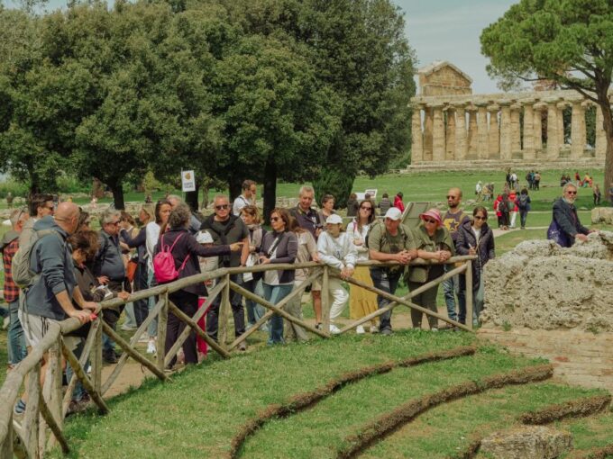 Paestum: Small-Group Tour With an Archaeologist and Tickets - Site Locations and Entry Points