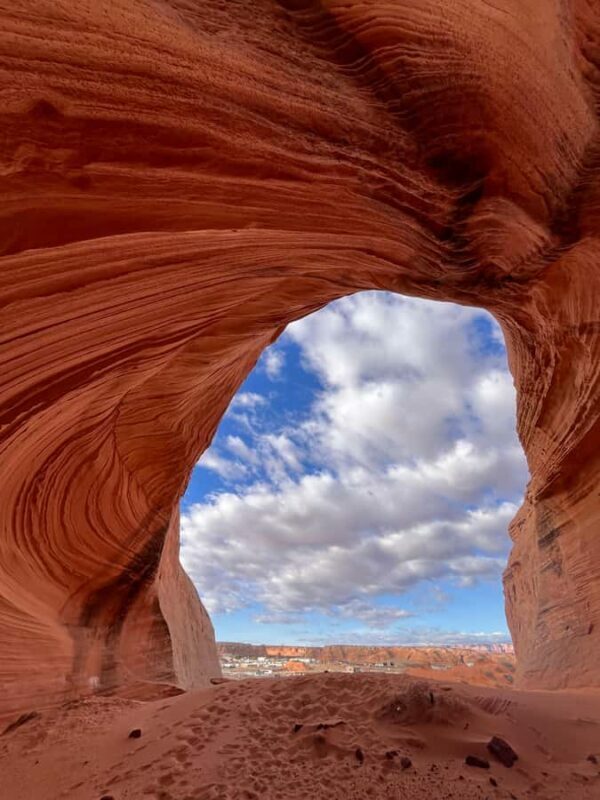 Page: Guided Tour from Page, Az to Eggshell Arch - What You Can Expect from This Tour