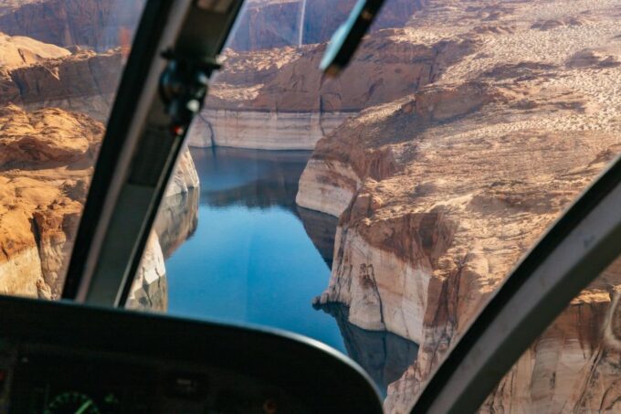 Page: Horseshoe Bend Helicopter Flight & Tower Butte Landing - Pricing and Availability