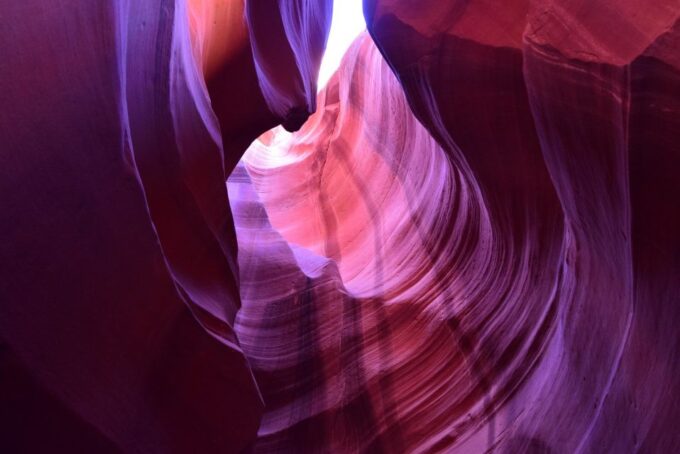 Page: Lower Antelope Canyon Prime-Time Guided Tour - Photographic Opportunities