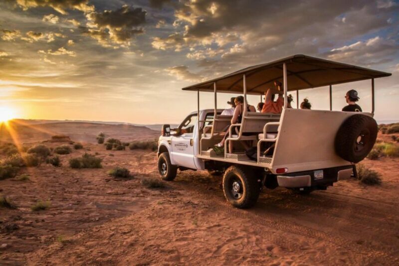 Page: Secret Antelope Canyon Tour - Transportation and Duration